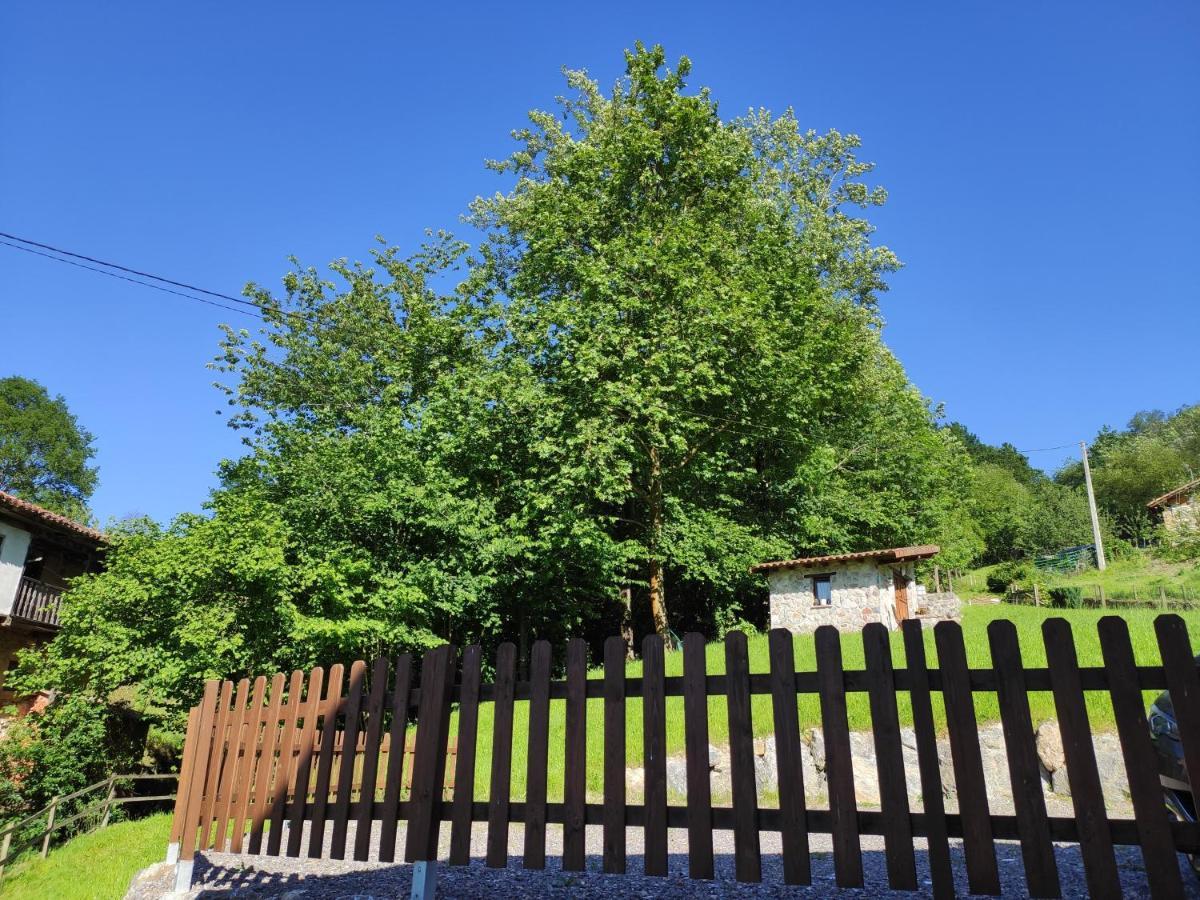 Apartamentos Rurales La Caviana Cangas de Onís Exterior foto